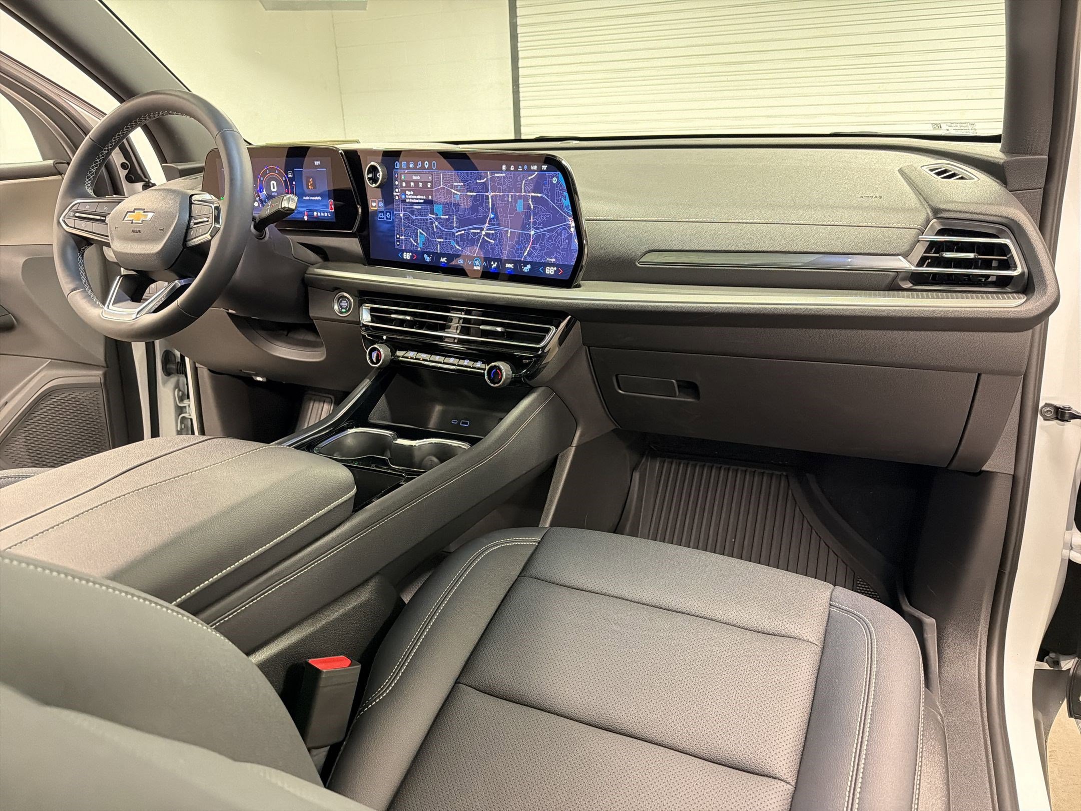 New 2026 Chevrolet Traverse LT w/ Sun and Wheel Package image 29