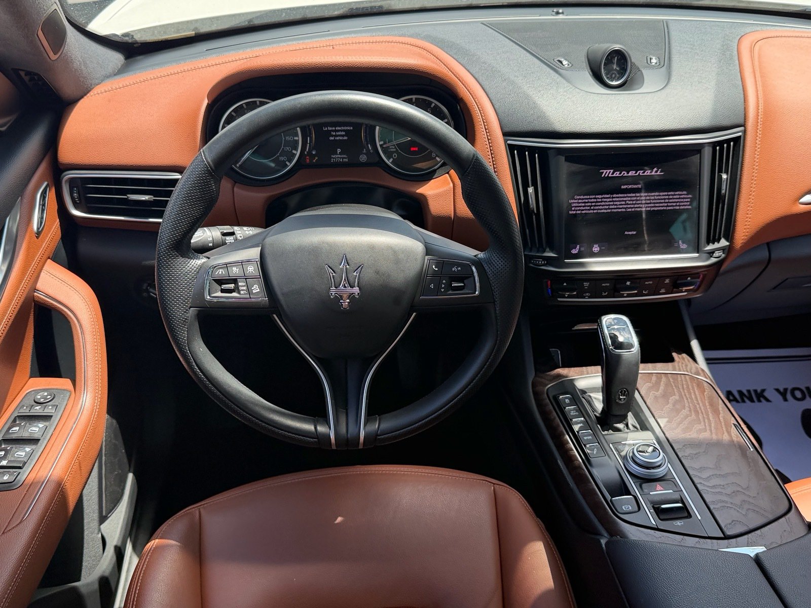 Used 2023 Maserati Levante GT AWD/4WD image 12