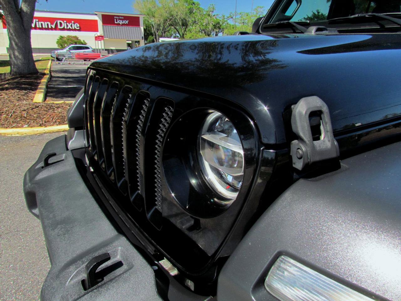 Used 2022 Jeep Wrangler Unlimited Sport AWD/4WD image 16