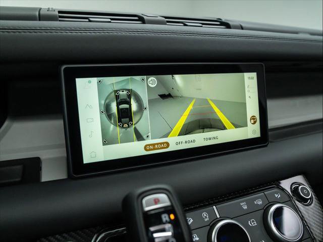 New 2024 Land Rover Defender 110 S image 28