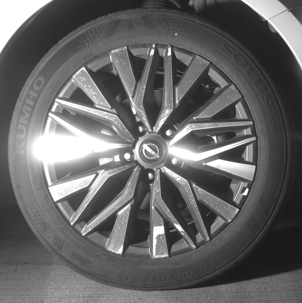 Used 2025 Nissan Altima 2.5 SV image 13