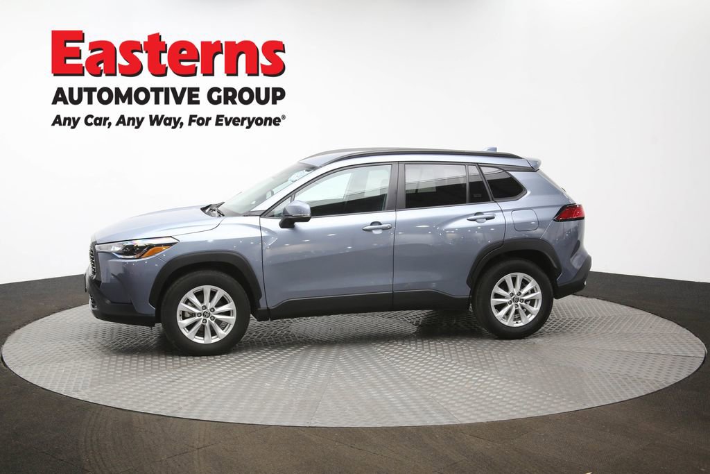 Used 2024 Toyota Corolla Cross LE image 57