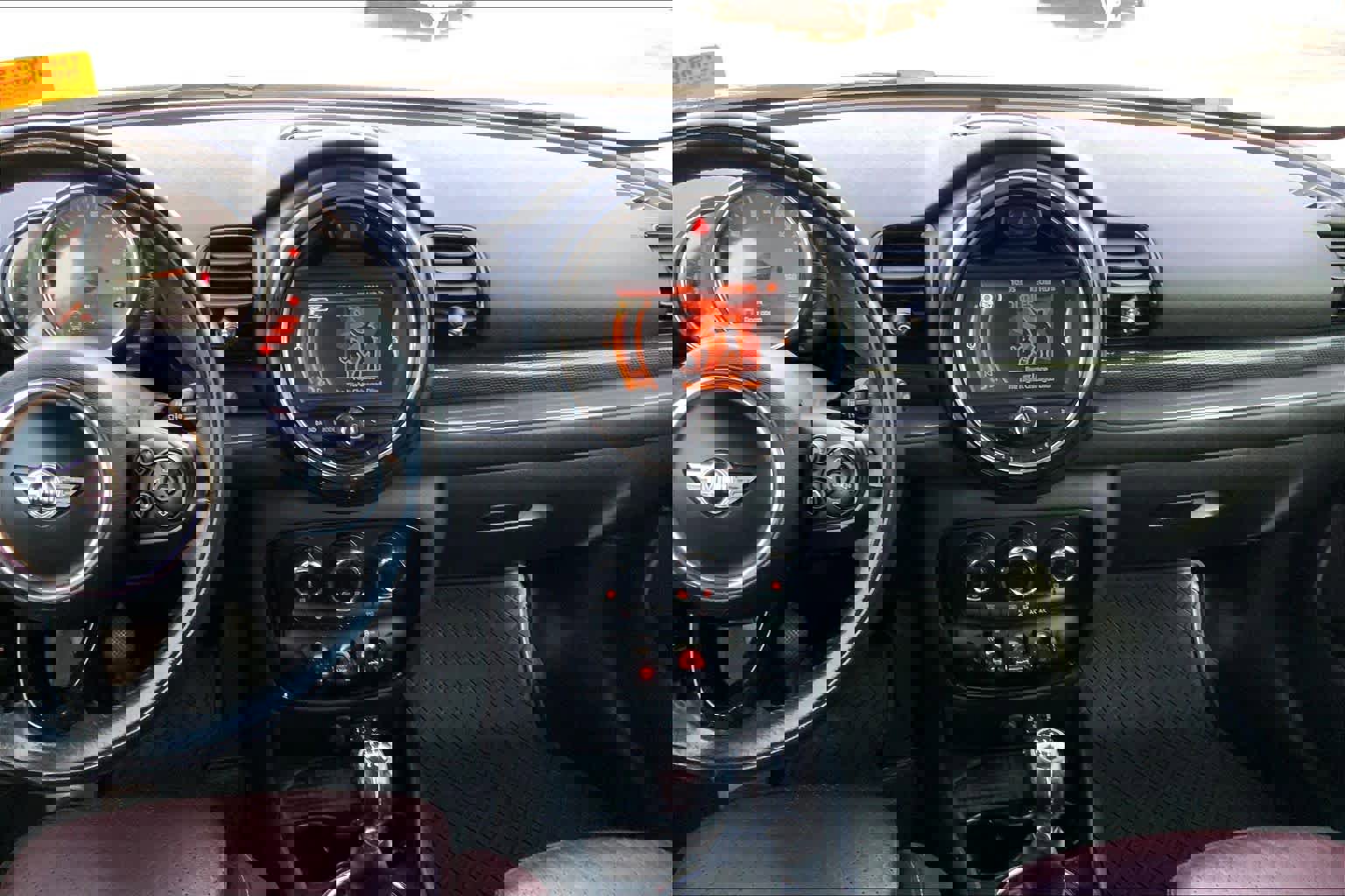 Used 2017 MINI Cooper Clubman S image 6