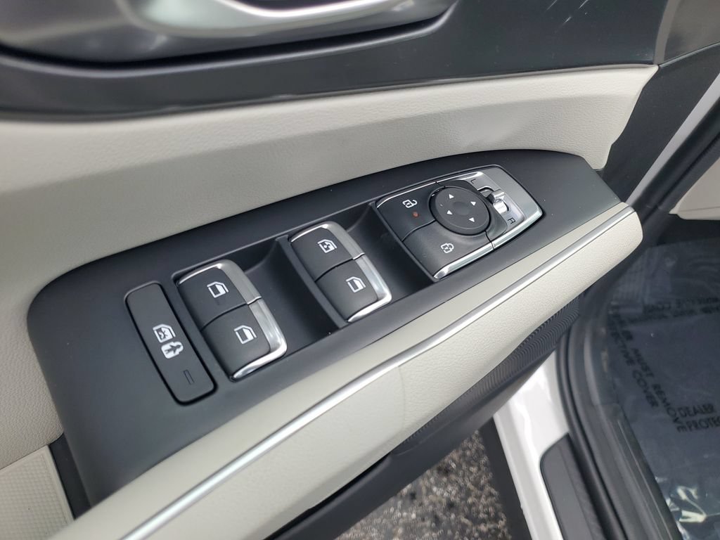 New 2026 Kia Sorento S AWD/4WD image 9