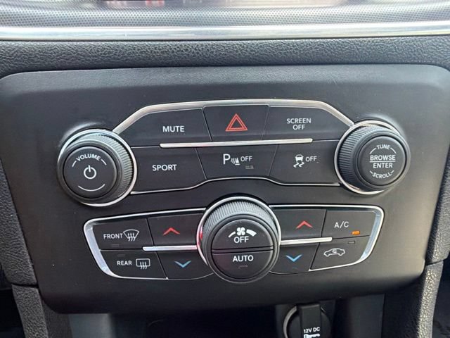 Used 2017 Dodge Charger R/T w/ Plus Group RWD image 17