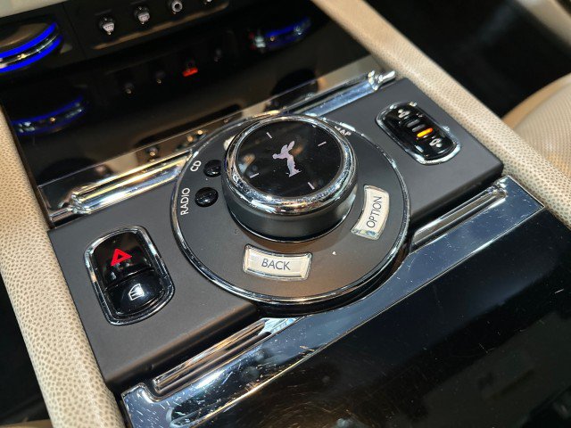 Used 2015 Rolls-Royce Wraith RWD image 65