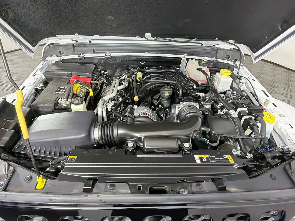 Used 2022 Jeep Gladiator Sport AWD/4WD image 28