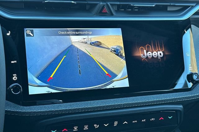 New 2026 Jeep Cherokee Laredo AWD/4WD image 18