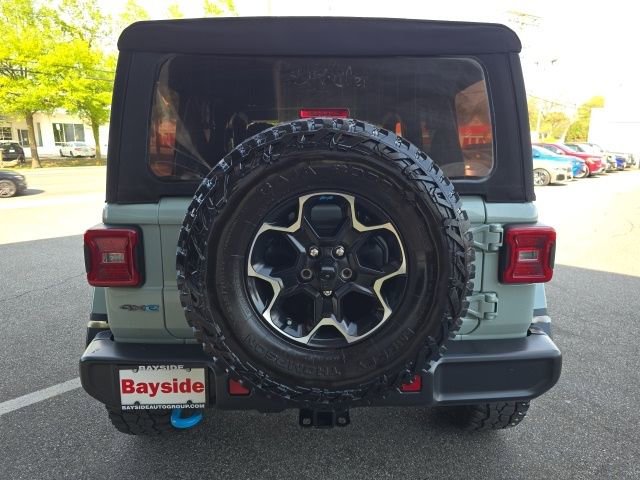 Used 2023 Jeep Wrangler Unlimited Rubicon 4xe w/ Cold Weather Group AWD/4WD image 36