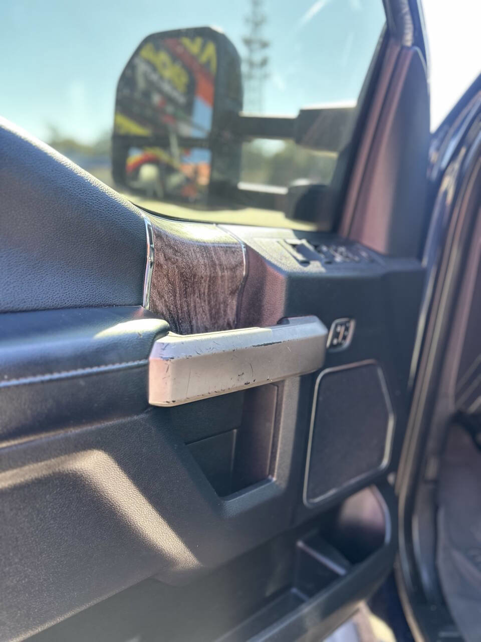 Used 2019 Ford F250 Lariat w/ Lariat Ultimate Package image 10