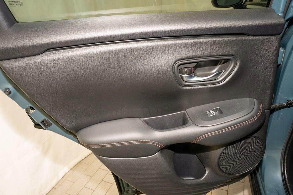 Used 2024 Honda HR-V Sport image 8