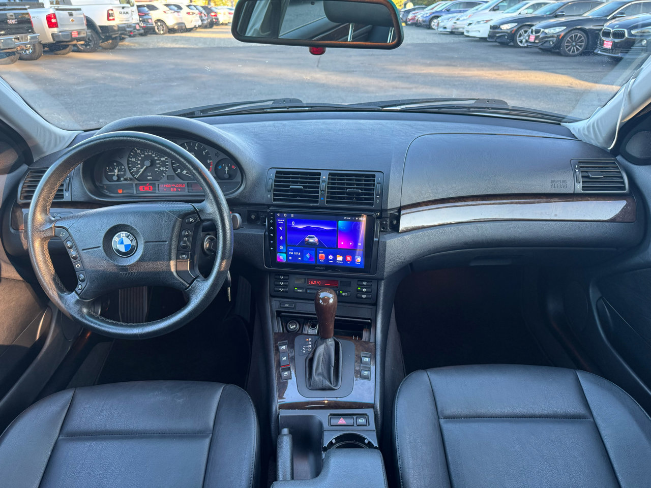 Used 2002 BMW 325i Sedan image 18