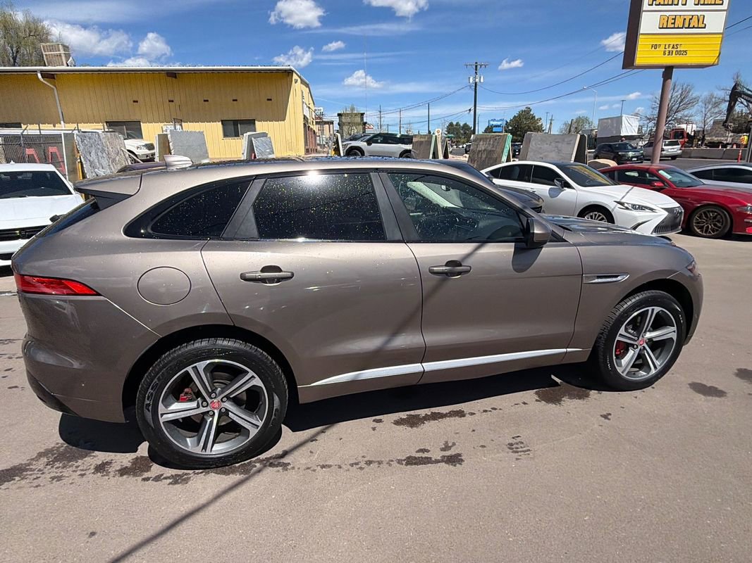 Used 2017 Jaguar F-PACE S AWD/4WD image 8