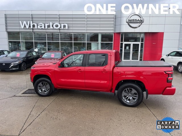 Used 2025 Nissan Frontier SV image 2