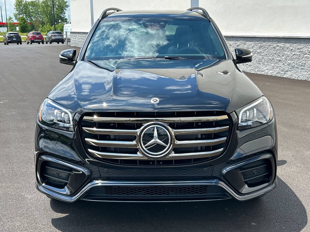 New 2026 Mercedes-Benz GLS 450 4MATIC image 3