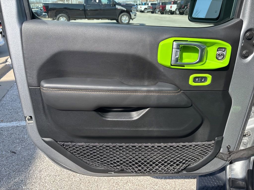 Used 2021 Jeep Wrangler Unlimited Sahara AWD/4WD image 51