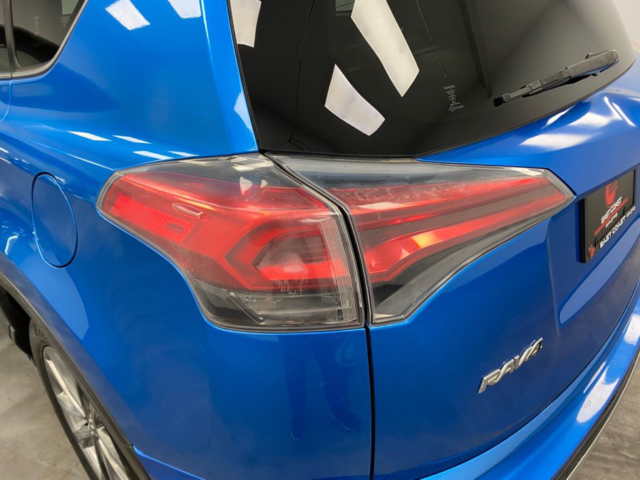 Used 2017 Toyota RAV4 Limited w/ Advanced Technology Package image 13