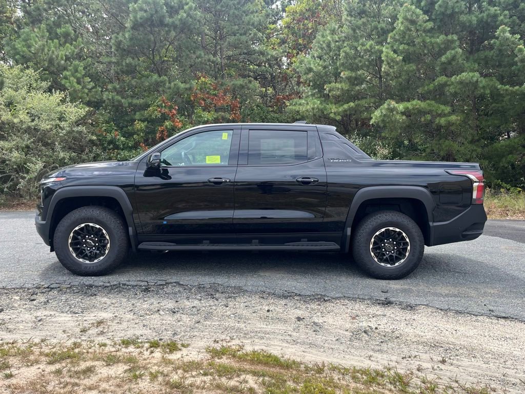 New 2026 Chevrolet Silverado EV Trail Boss image 2