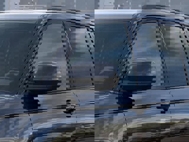 New 2025 Jeep Grand Cherokee Laredo image 12