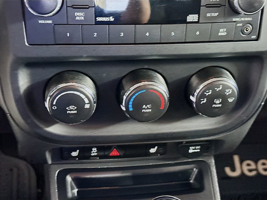 Used 2015 Jeep Patriot High Altitude image 13