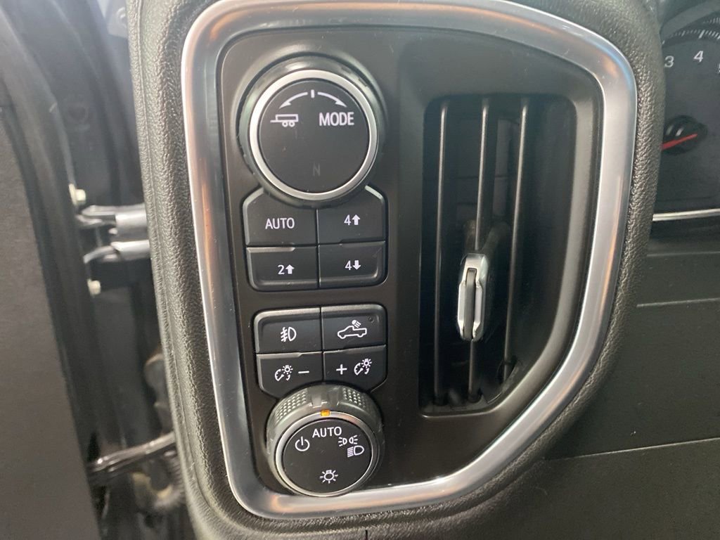 Used 2020 Chevrolet Silverado 1500 RST w/ True North Edition image 30