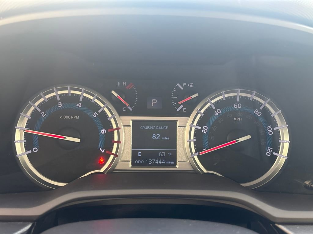 Used 2014 Toyota 4Runner Limited image 23