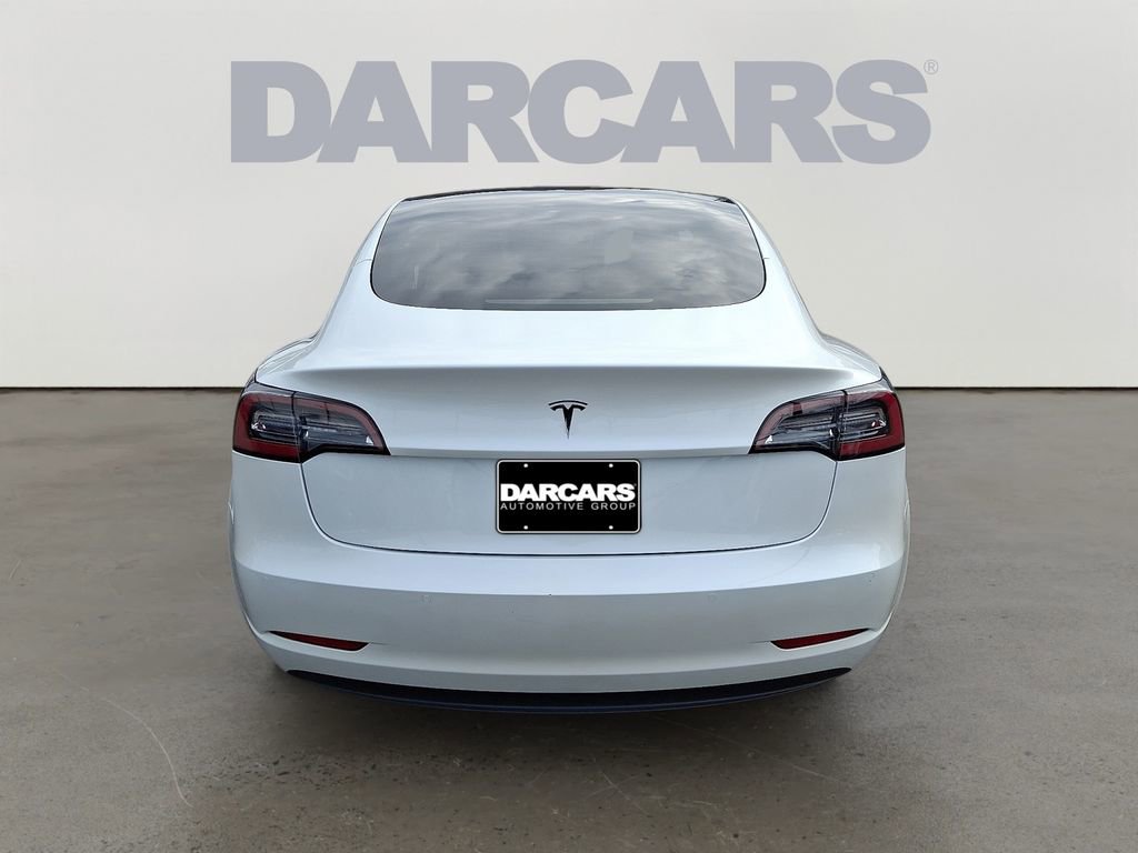 Used 2021 Tesla Model 3 Standard Range Plus image 5