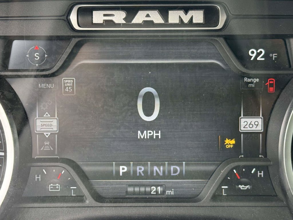 New 2026 RAM 2500 Big Horn AWD/4WD image 25