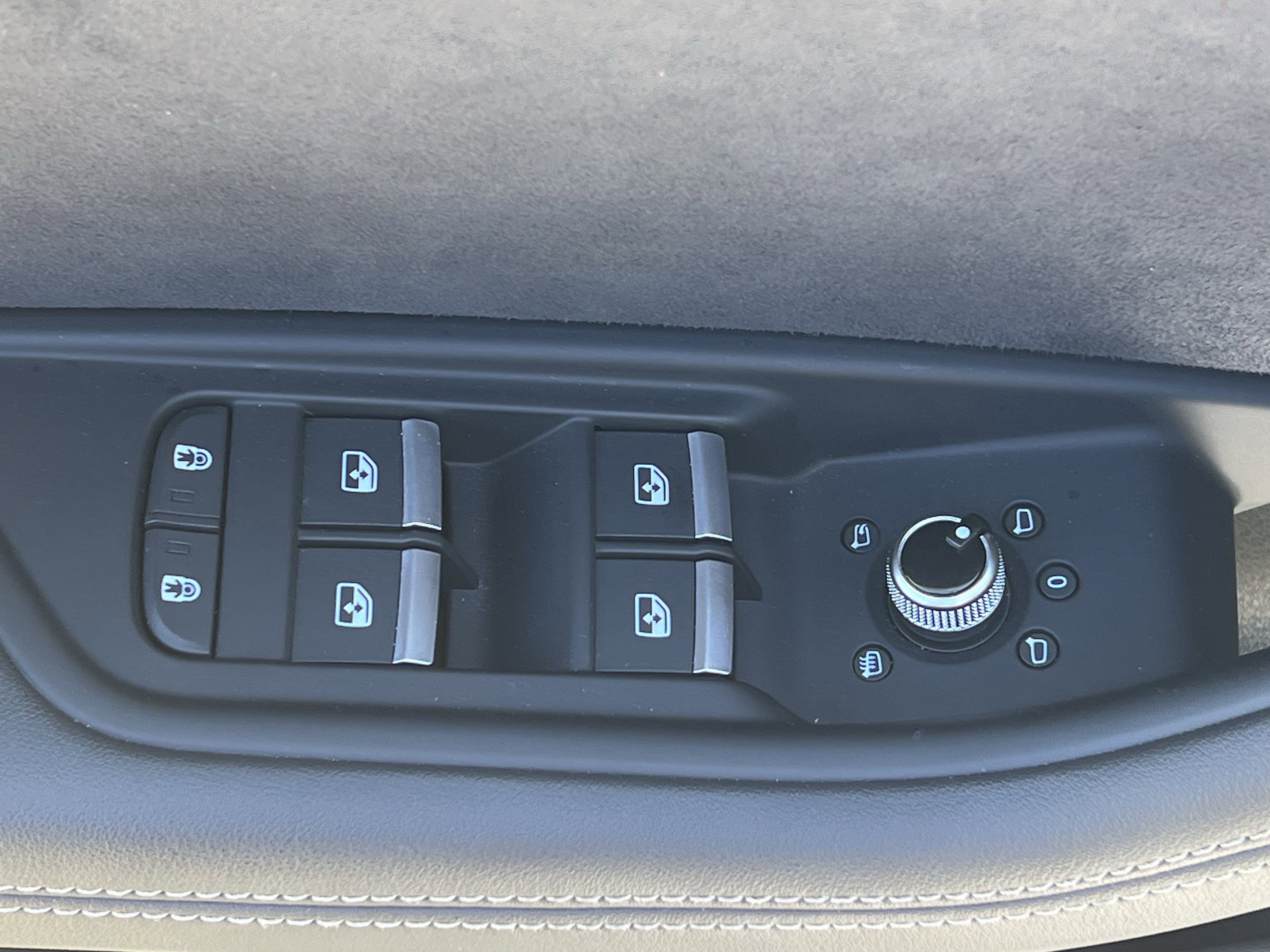 Used 2023 Audi A4 2.0T Premium Plus w/ Premium Plus Package image 15