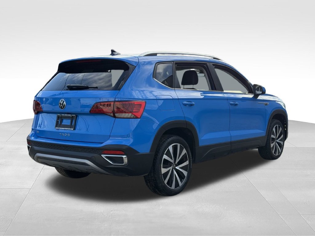 Used 2024 Volkswagen Taos SE FWD image 10