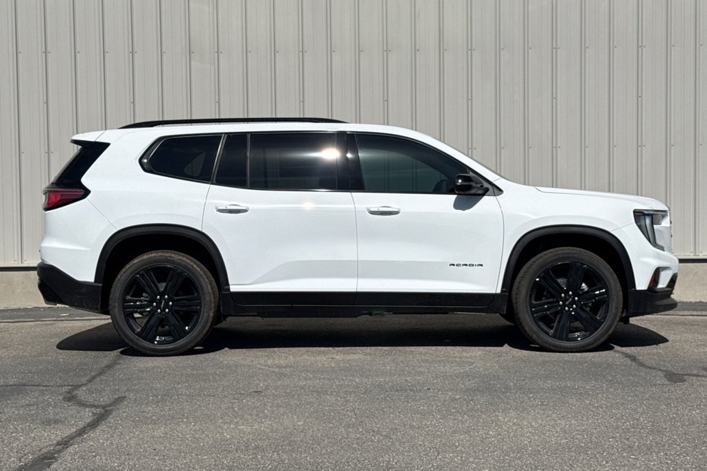 New 2027 GMC Acadia Elevation w/ Black Edition AWD/4WD image 3