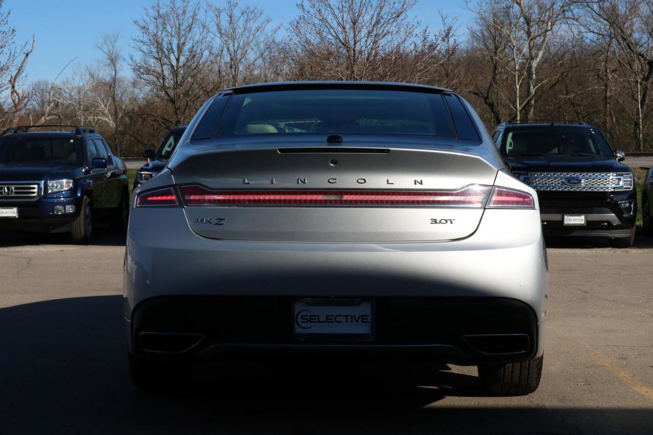 Used 2017 Lincoln MKZ Reserve w/ Technology Package image 10