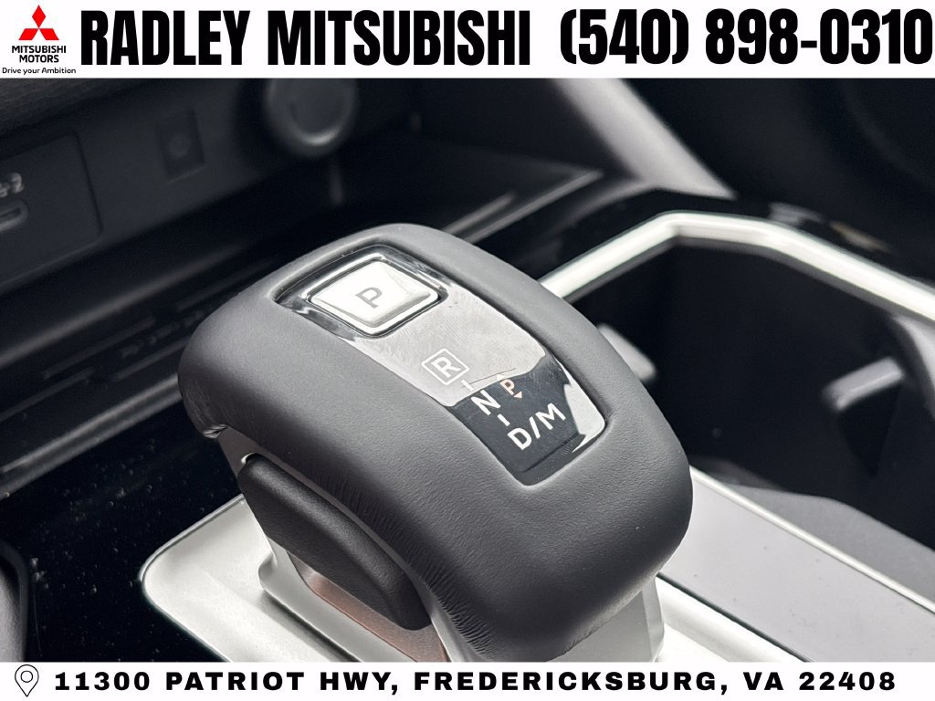 New 2026 Mitsubishi Outlander SE AWD/4WD image 11