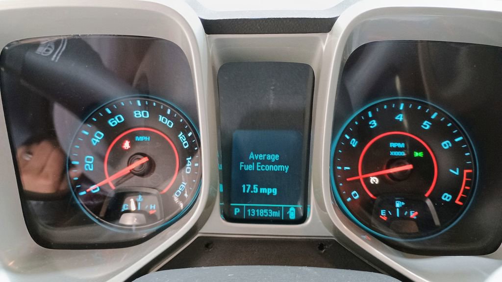 Used 2014 Chevrolet Camaro LT image 16