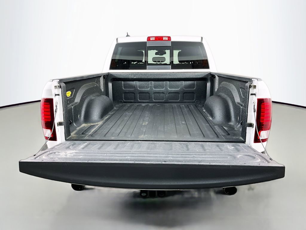 Used 2022 RAM 1500 Classic Warlock AWD/4WD image 9