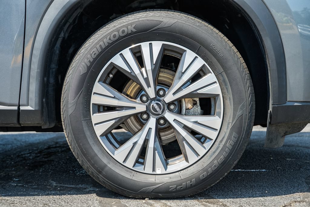Used 2022 Nissan Rogue SV AWD/4WD image 15