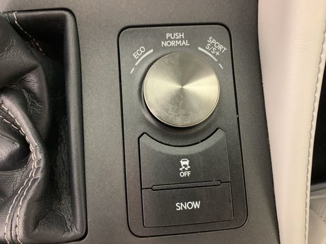 Used 2015 Lexus RC 350 AWD w/ Navigation System Package image 30
