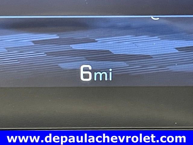 New 2026 Chevrolet Equinox LT image 2