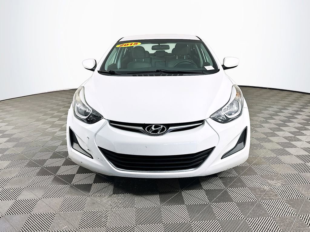 Used 2015 Hyundai Elantra SE image 4