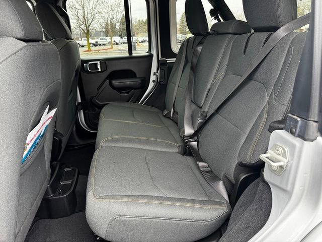 Used 2024 Jeep Wrangler Unlimited w/ Convenience Group image 20