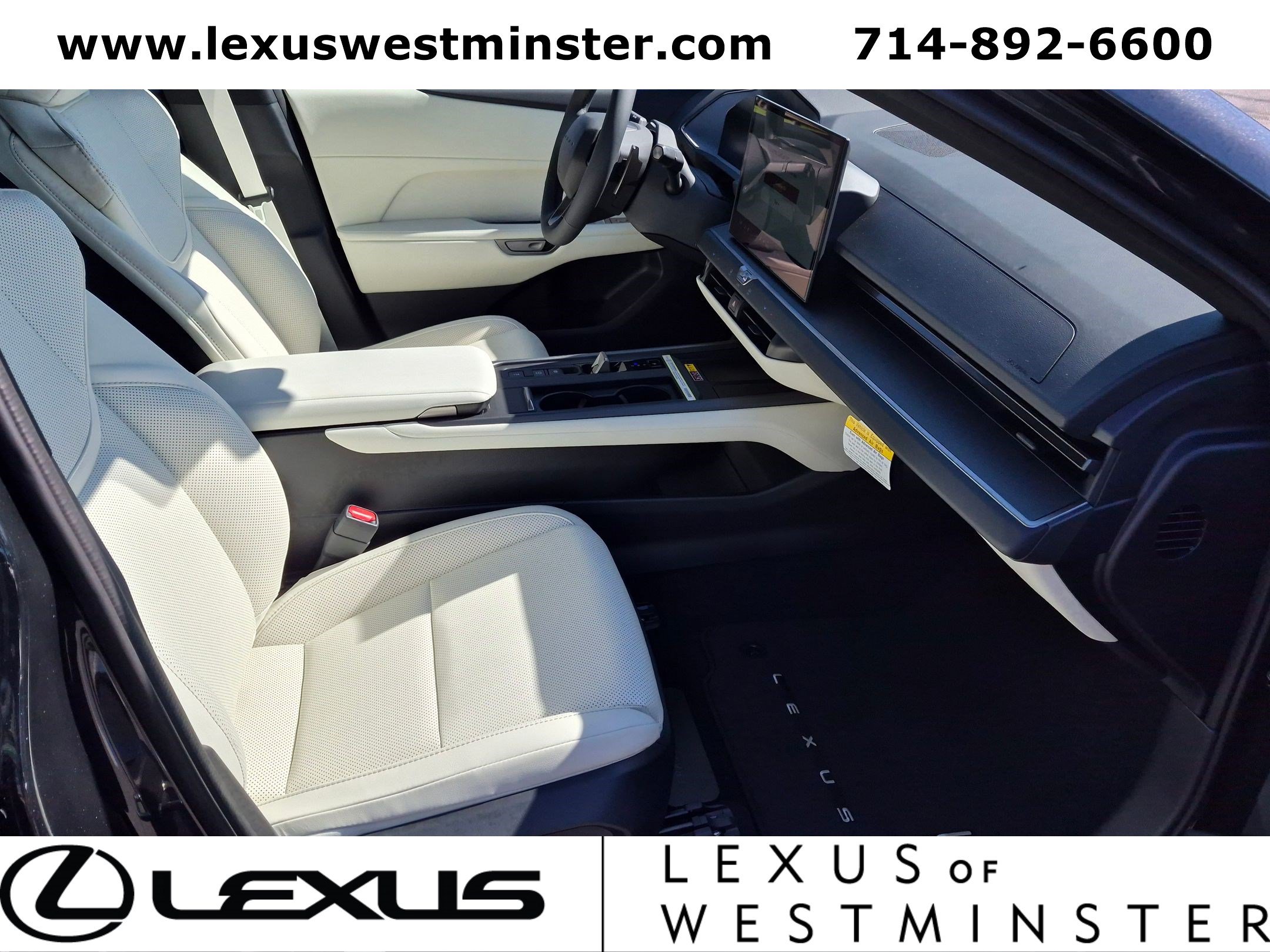 New 2026 Lexus ES 350e FWD image 4