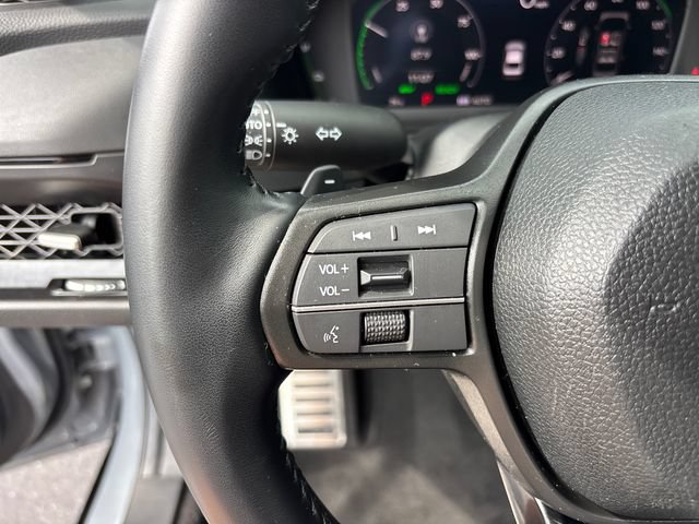 Used 2025 Honda Accord Sport image 19