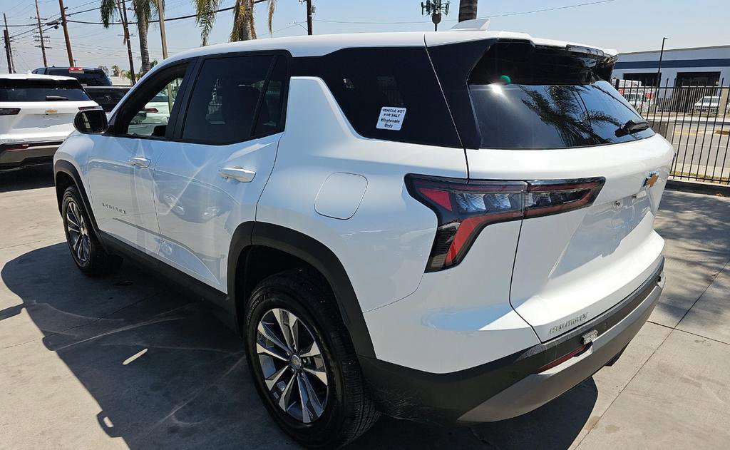 Used 2025 Chevrolet Equinox LT image 6