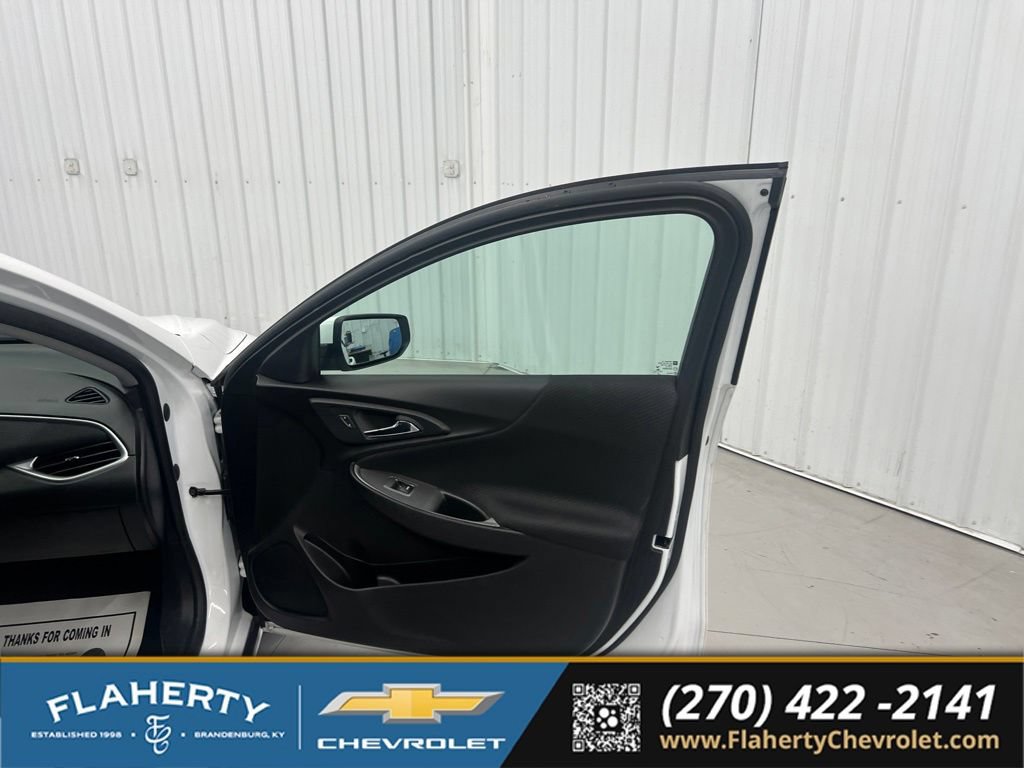 Used 2024 Chevrolet Malibu LT FWD image 14