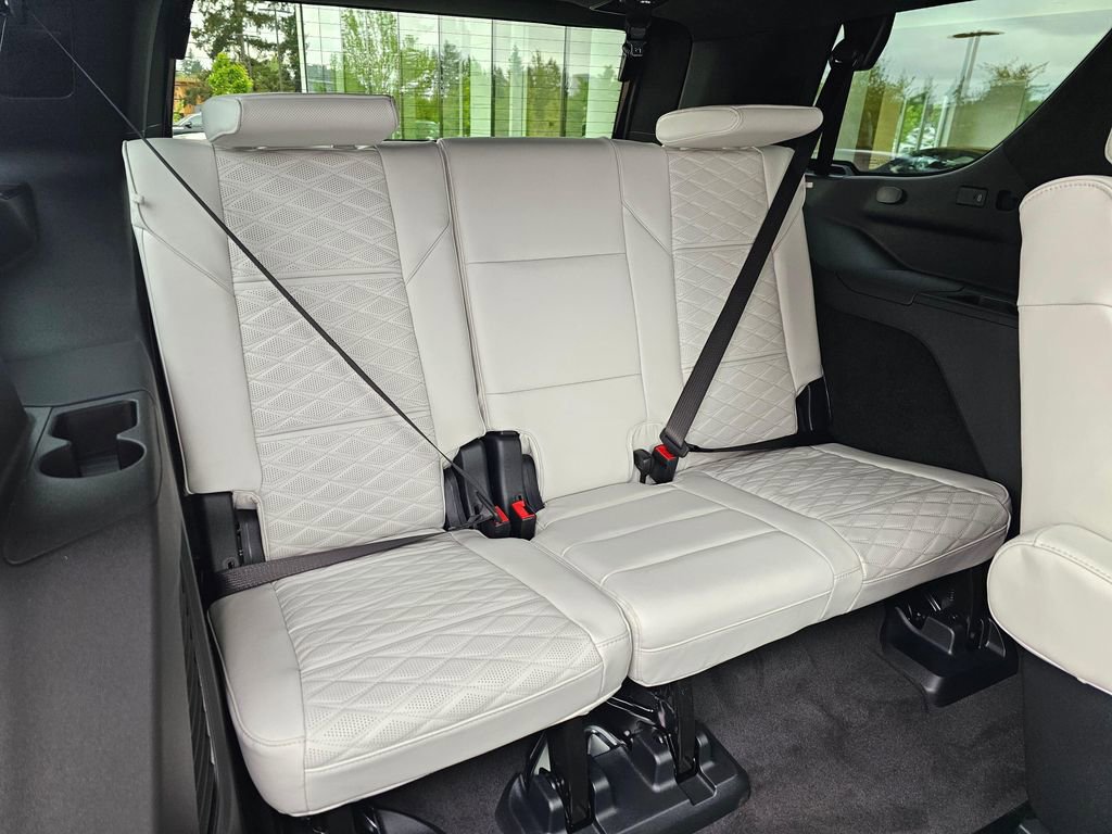 New 2026 Cadillac Escalade Platinum Sport AWD/4WD image 13