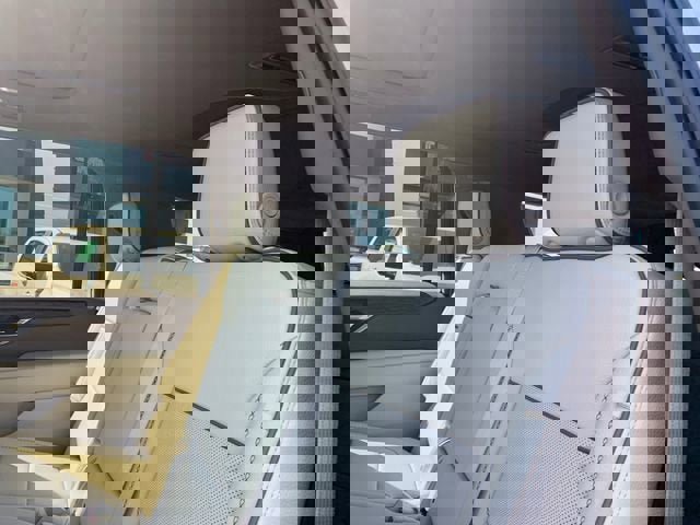 New 2026 GMC Yukon XL Denali w/ Denali Reserve Package AWD/4WD image 11