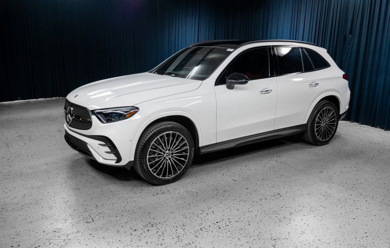 New 2026 Mercedes-Benz GLC 300