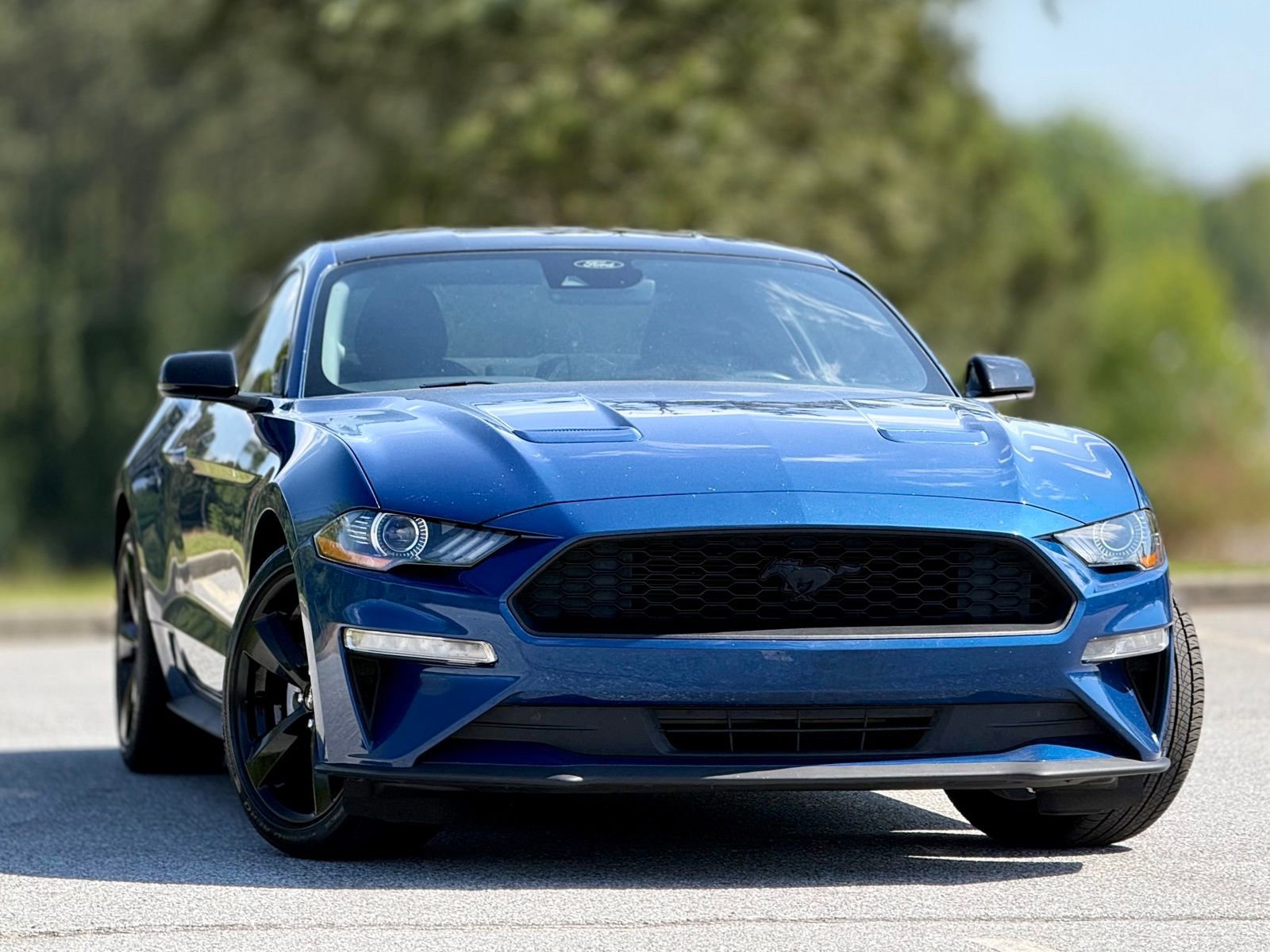 Used 2022 Ford Mustang Coupe w/ Equipment Group 101A RWD image 4