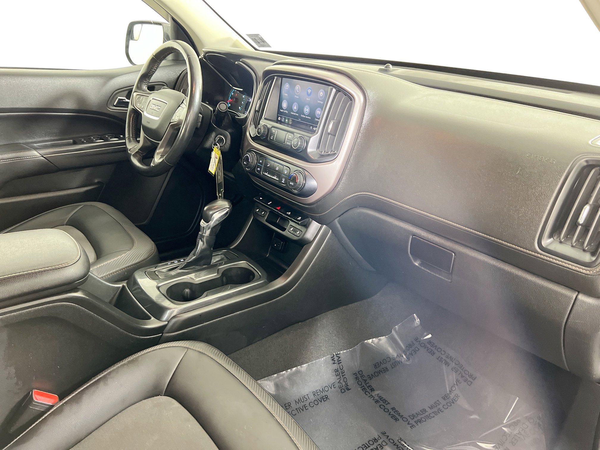 Used 2022 GMC Canyon AT4 image 27
