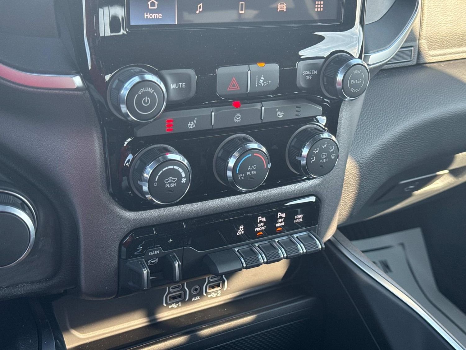 New 2026 RAM 1500 Big Horn w/ Night Edition AWD/4WD image 28
